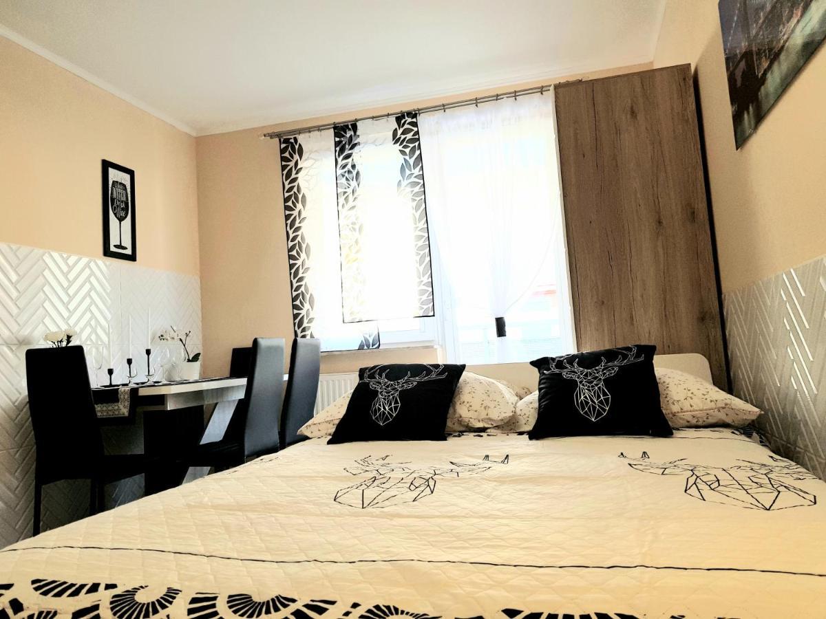 Apartment Glamour Downtown Balcony Krakow Dış mekan fotoğraf