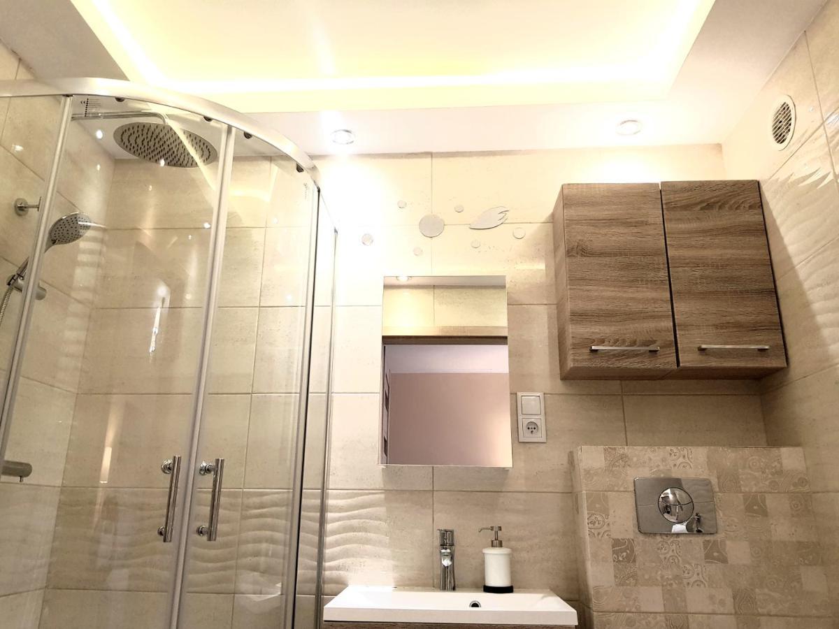 Apartment Glamour Downtown Balcony Krakow Dış mekan fotoğraf